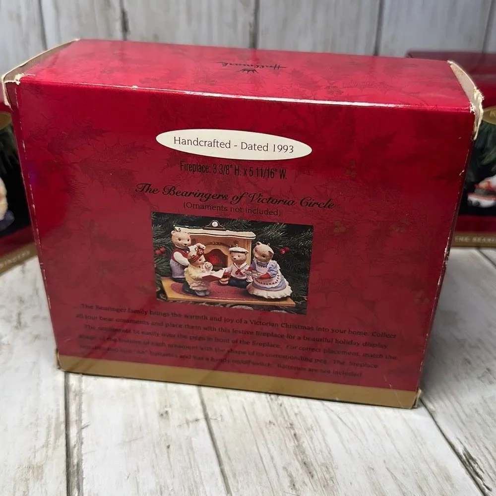 Vtg 1993 Hallmark Keepsake Ornaments The Bearingers Mama Abernathy‎ Fireplace